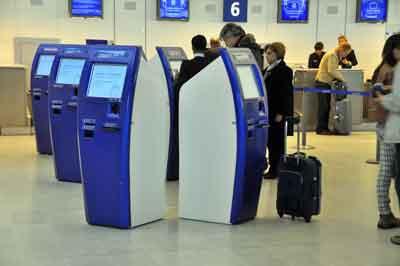 Air France Check-in at Charles de Gaulle