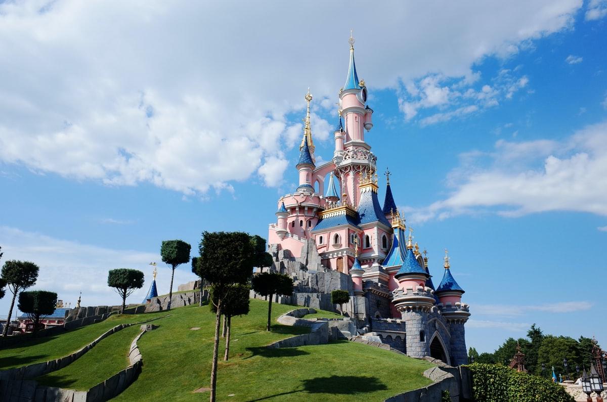 Visiting Disneyland Paris: info, prices and tips
