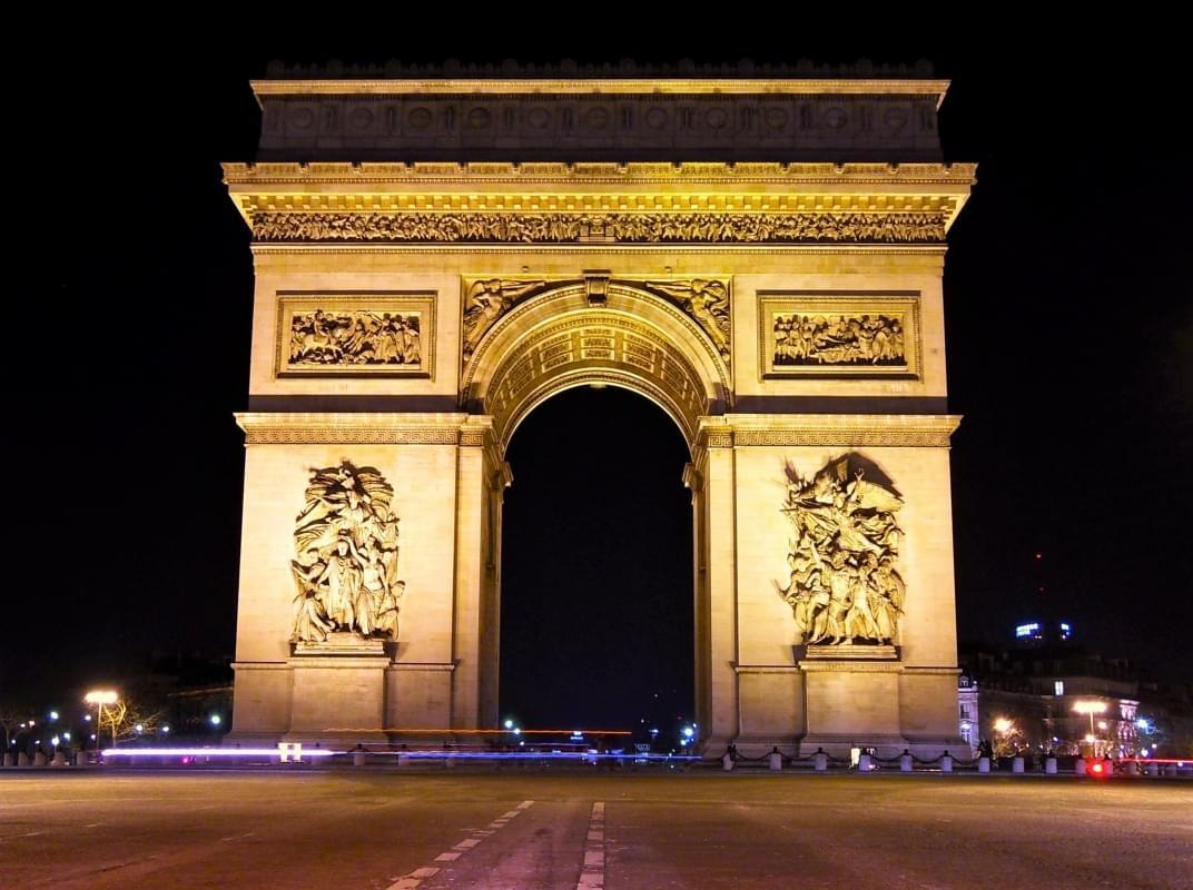 visitare l arco di trionfo di parigi